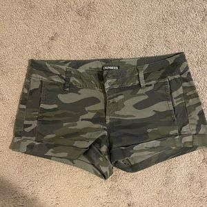 Express camo shorts